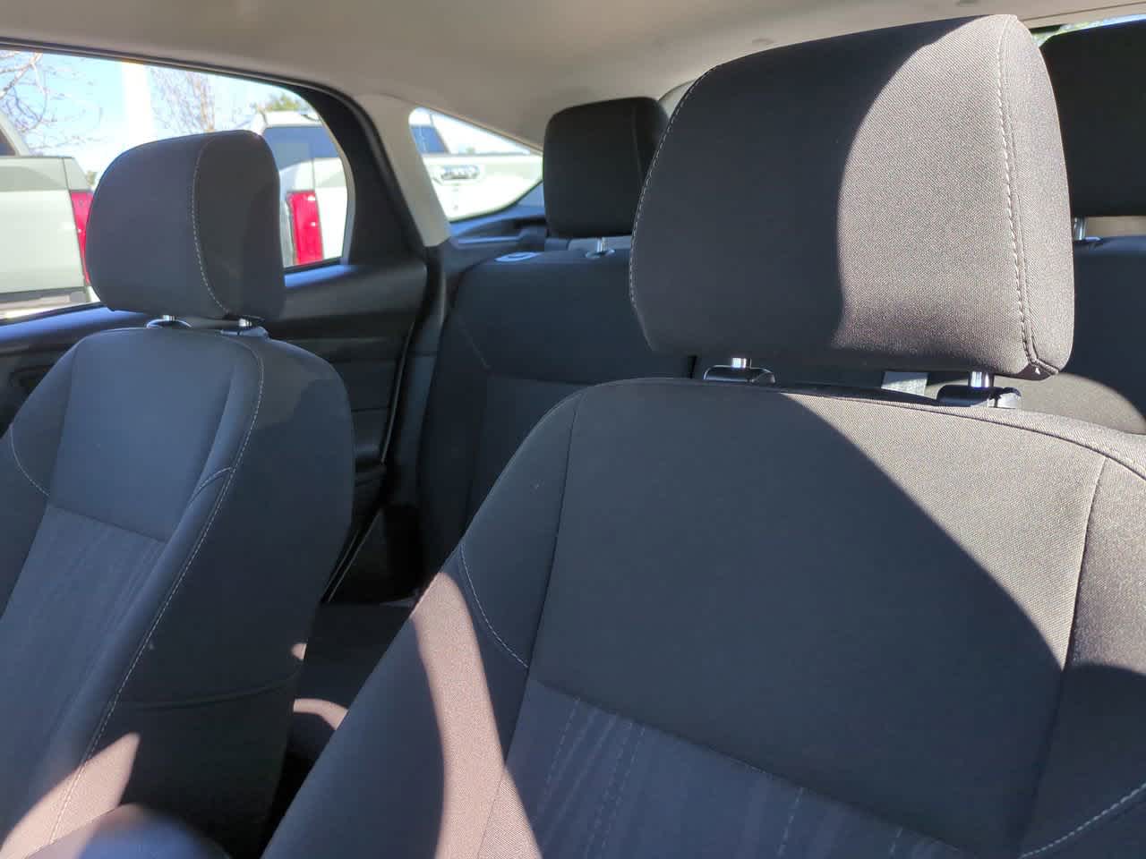 Thumbnail: 2017 Ford Focus - 8