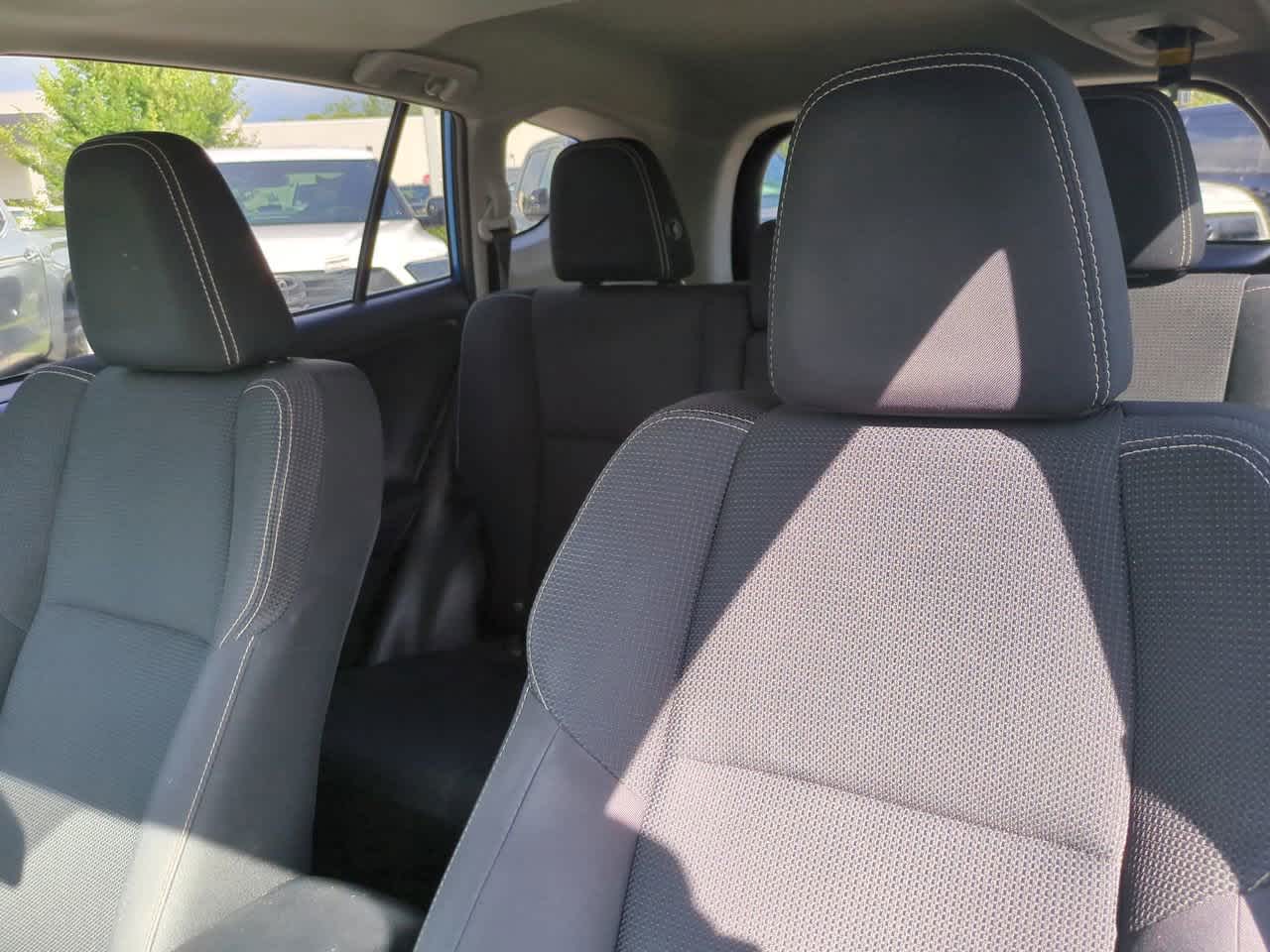 Thumbnail: 2018 Toyota RAV4 - 8