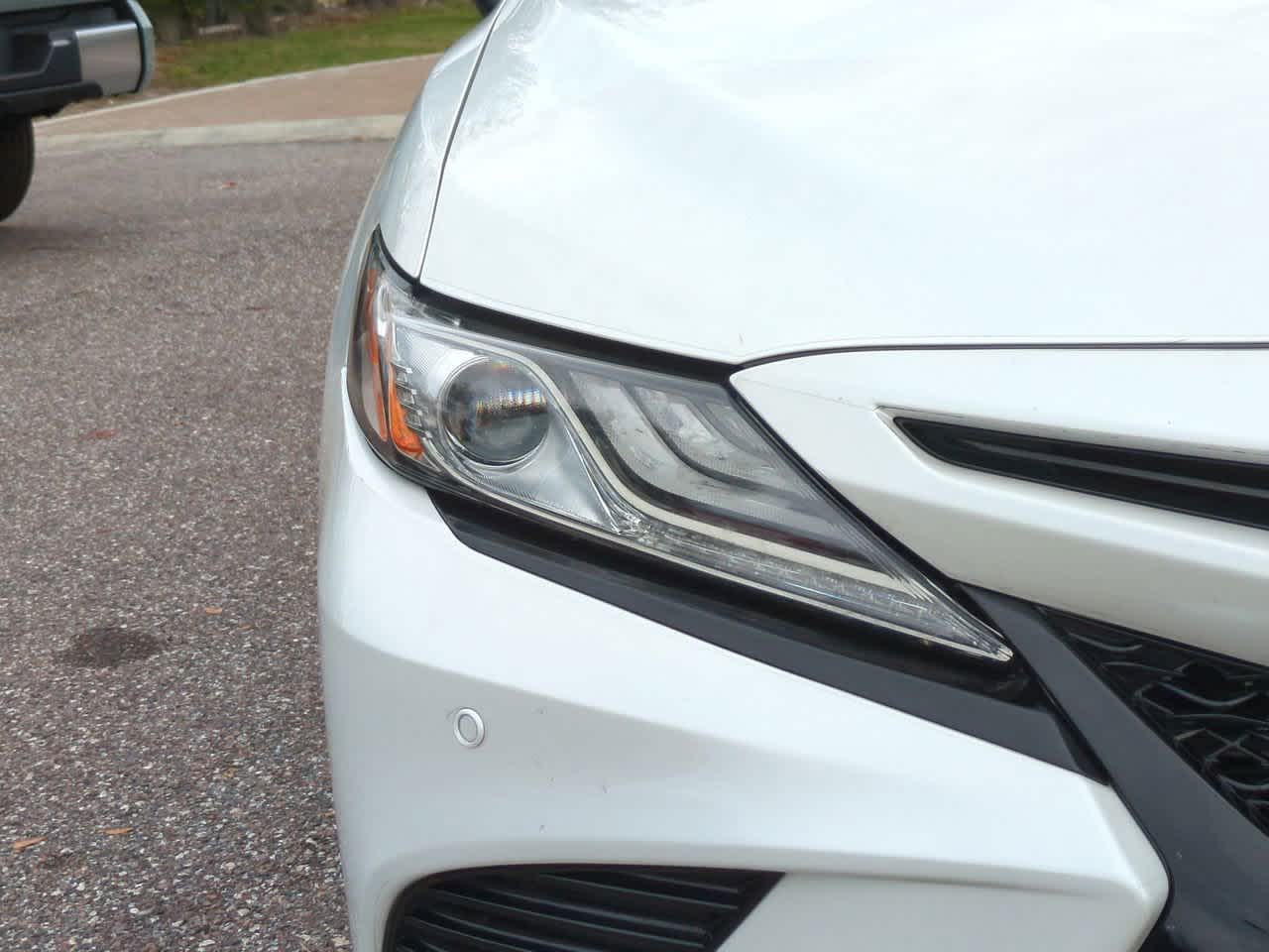 Thumbnail: 2018 Toyota Camry - 10