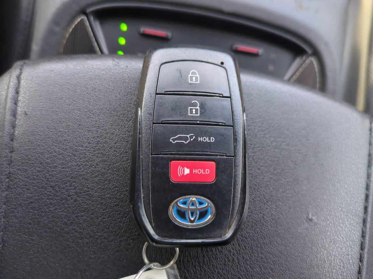 Thumbnail: 2021 Toyota Venza - 27