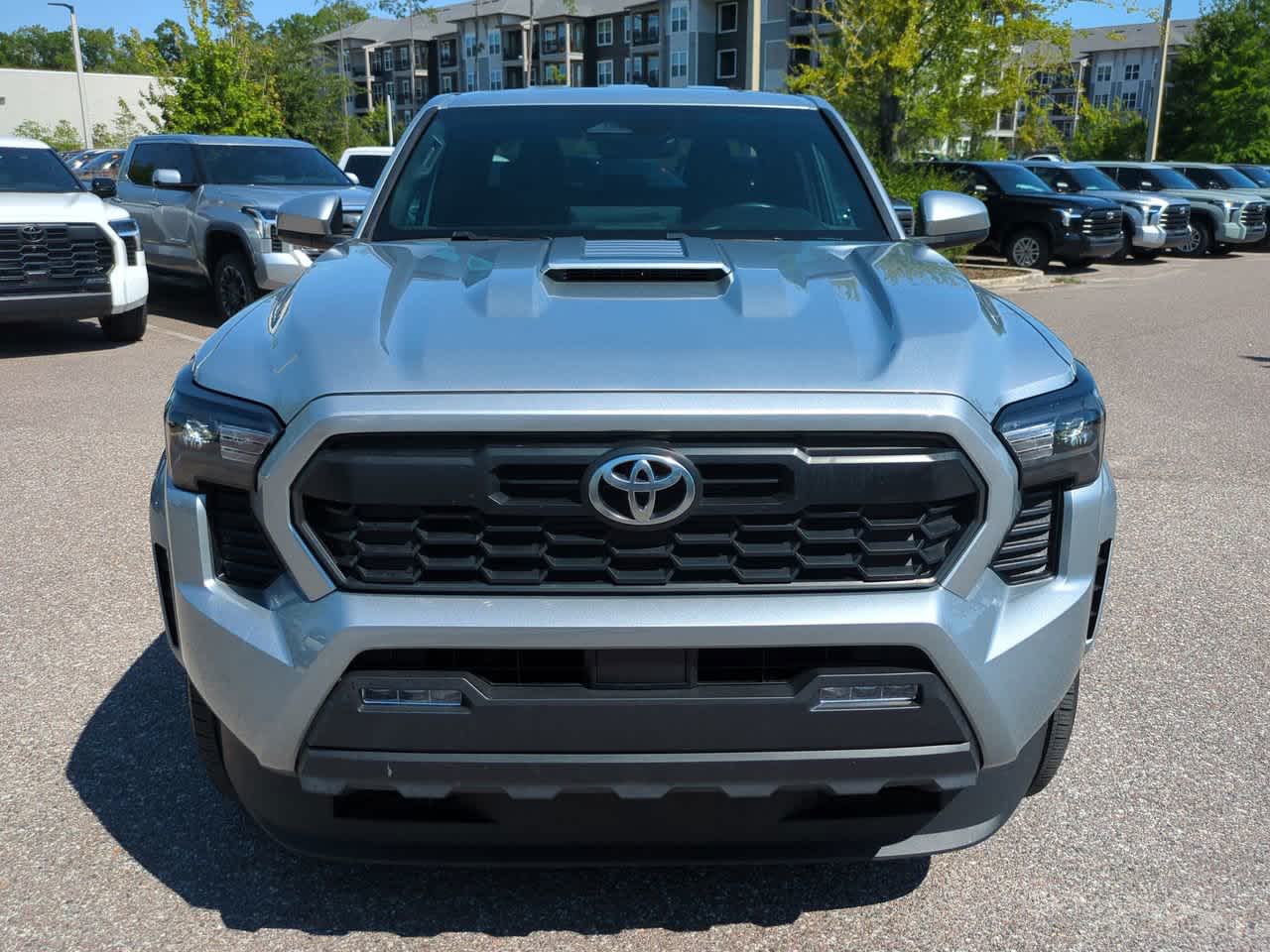 Thumbnail: 2024 Toyota Tacoma - 9