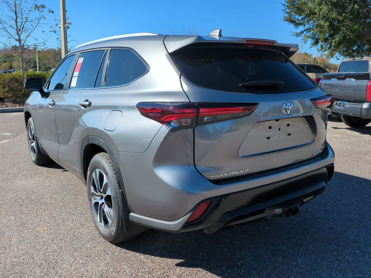 Thumbnail: 2026 Toyota Highlander - 4