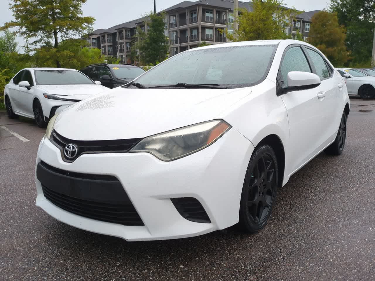 Thumbnail: 2014 Toyota Corolla - 2