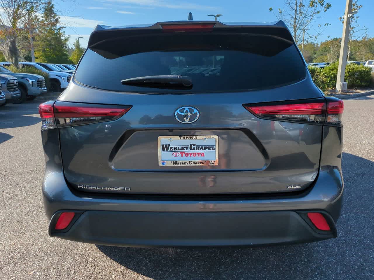 Thumbnail: 2023 Toyota Highlander - 5