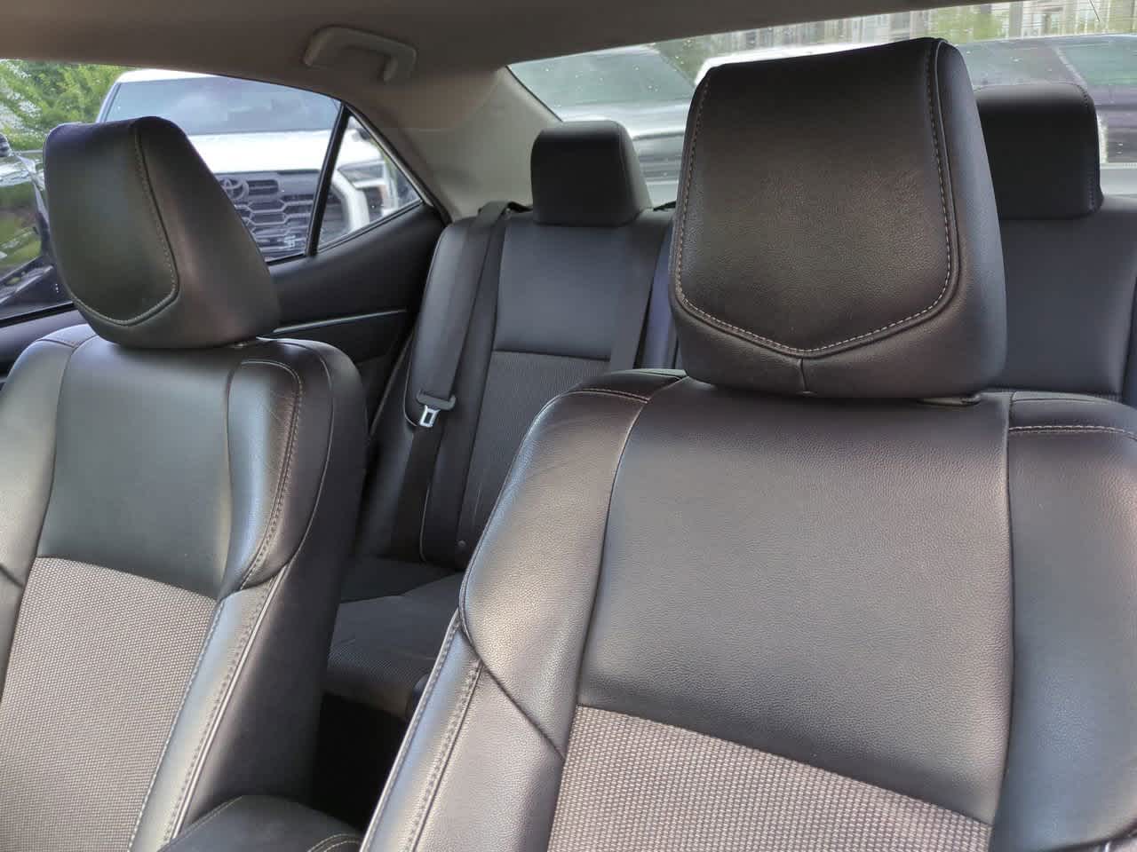 Thumbnail: 2015 Toyota Corolla - 8