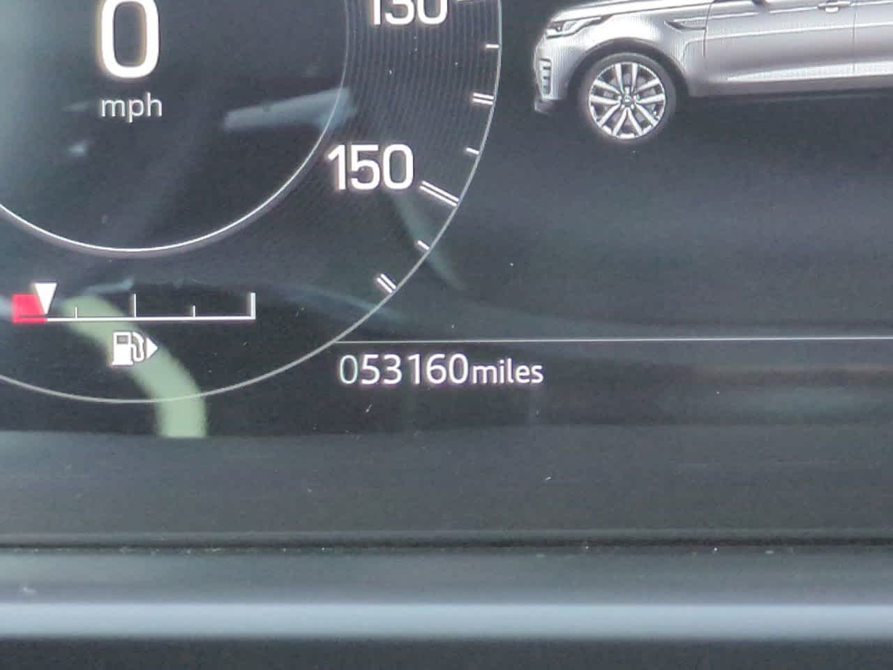 Thumbnail: 2021 Land Rover Discovery - 27