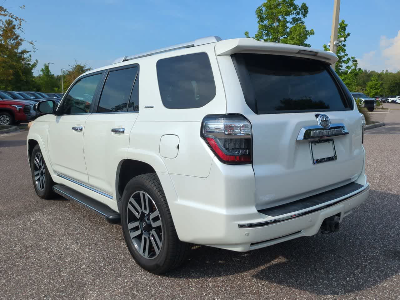 Thumbnail: 2018 Toyota 4Runner - 4