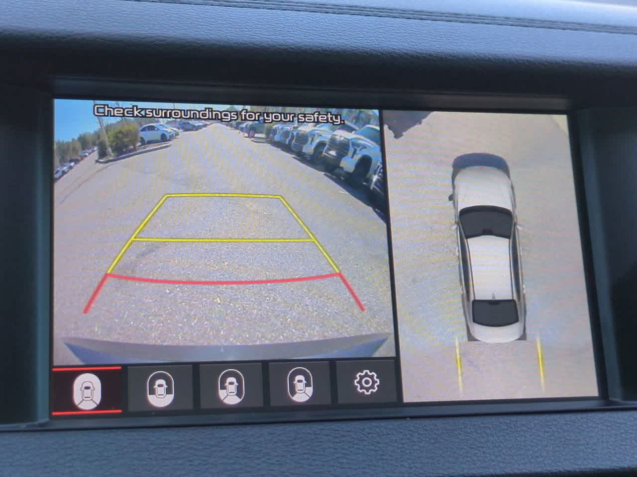 Thumbnail: 2019 Kia Cadenza - 20