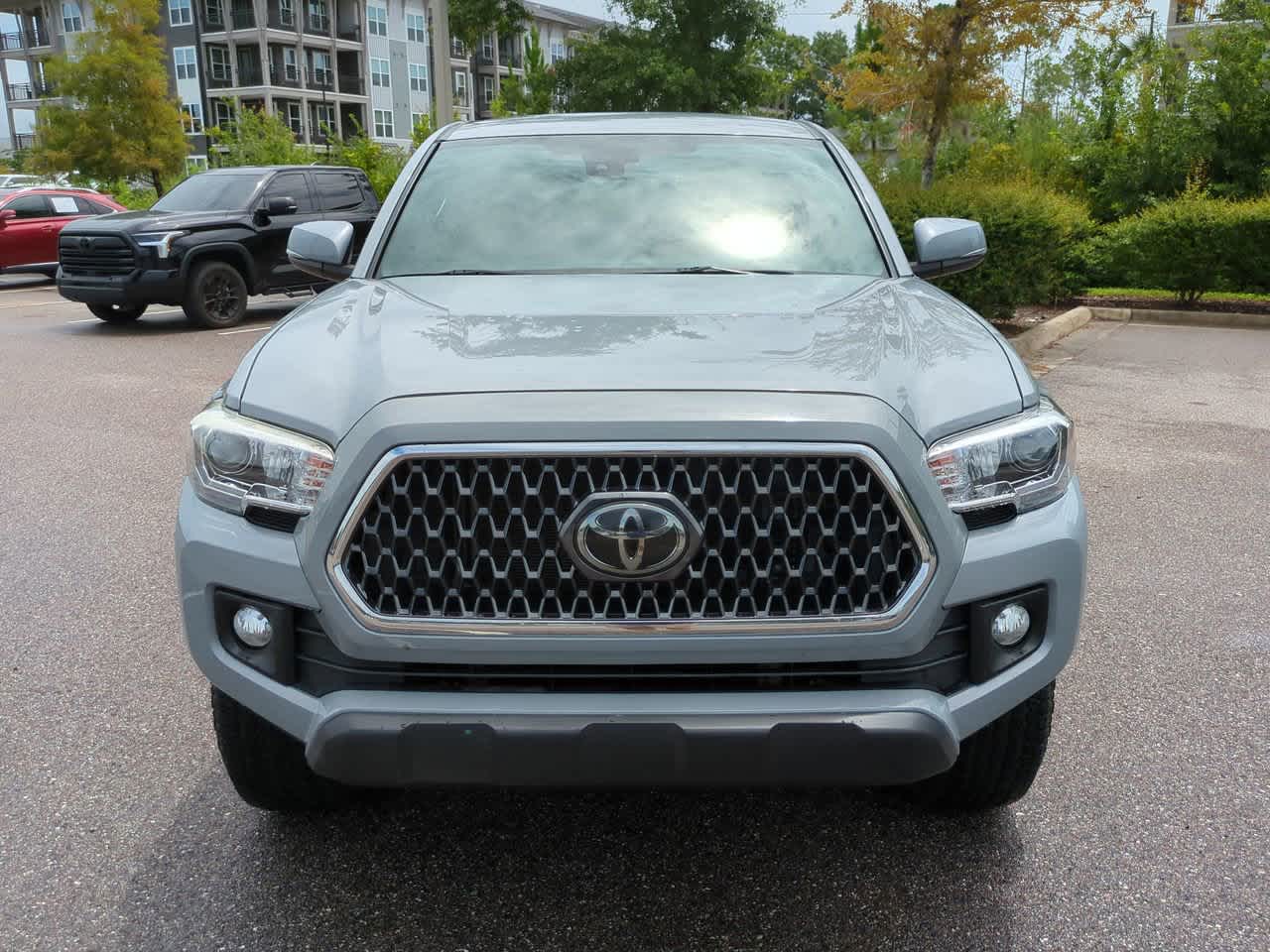 Thumbnail: 2019 Toyota Tacoma - 9