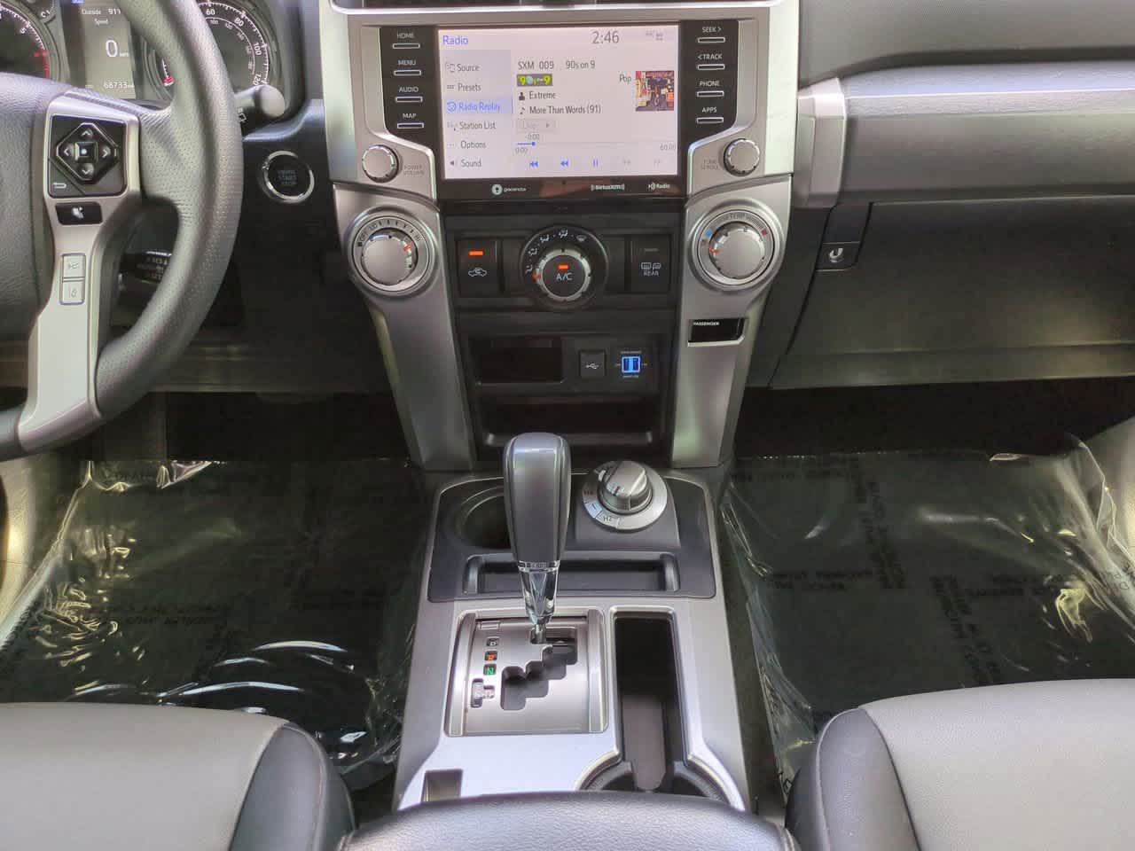 Thumbnail: 2022 Toyota 4Runner - 18