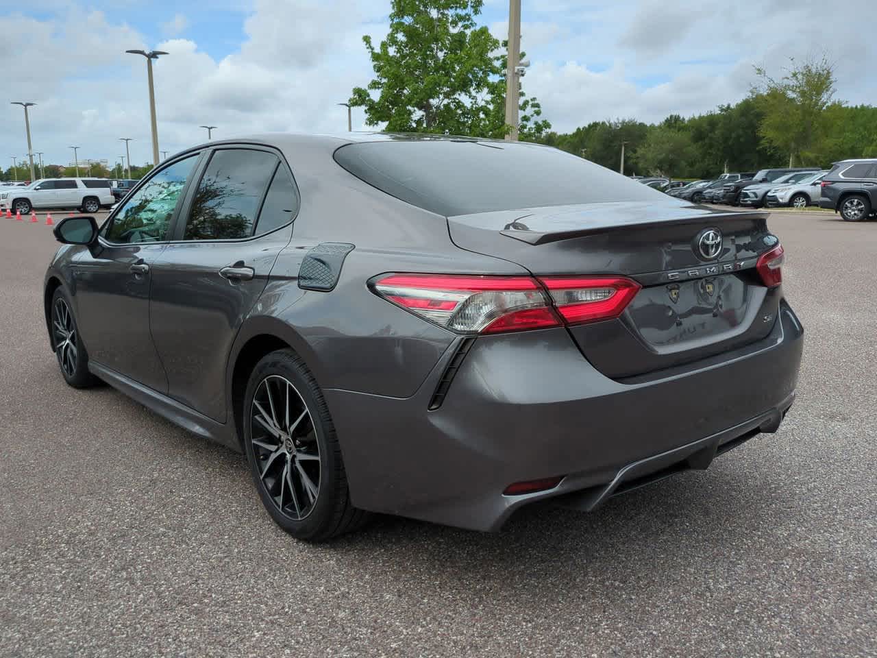 Thumbnail: 2018 Toyota Camry - 4