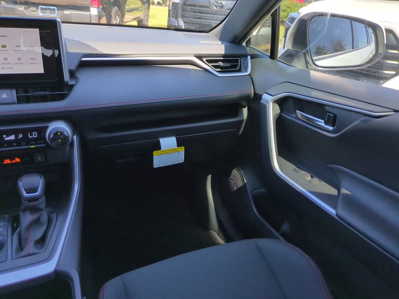 Thumbnail: 2025 Toyota RAV4 - 16