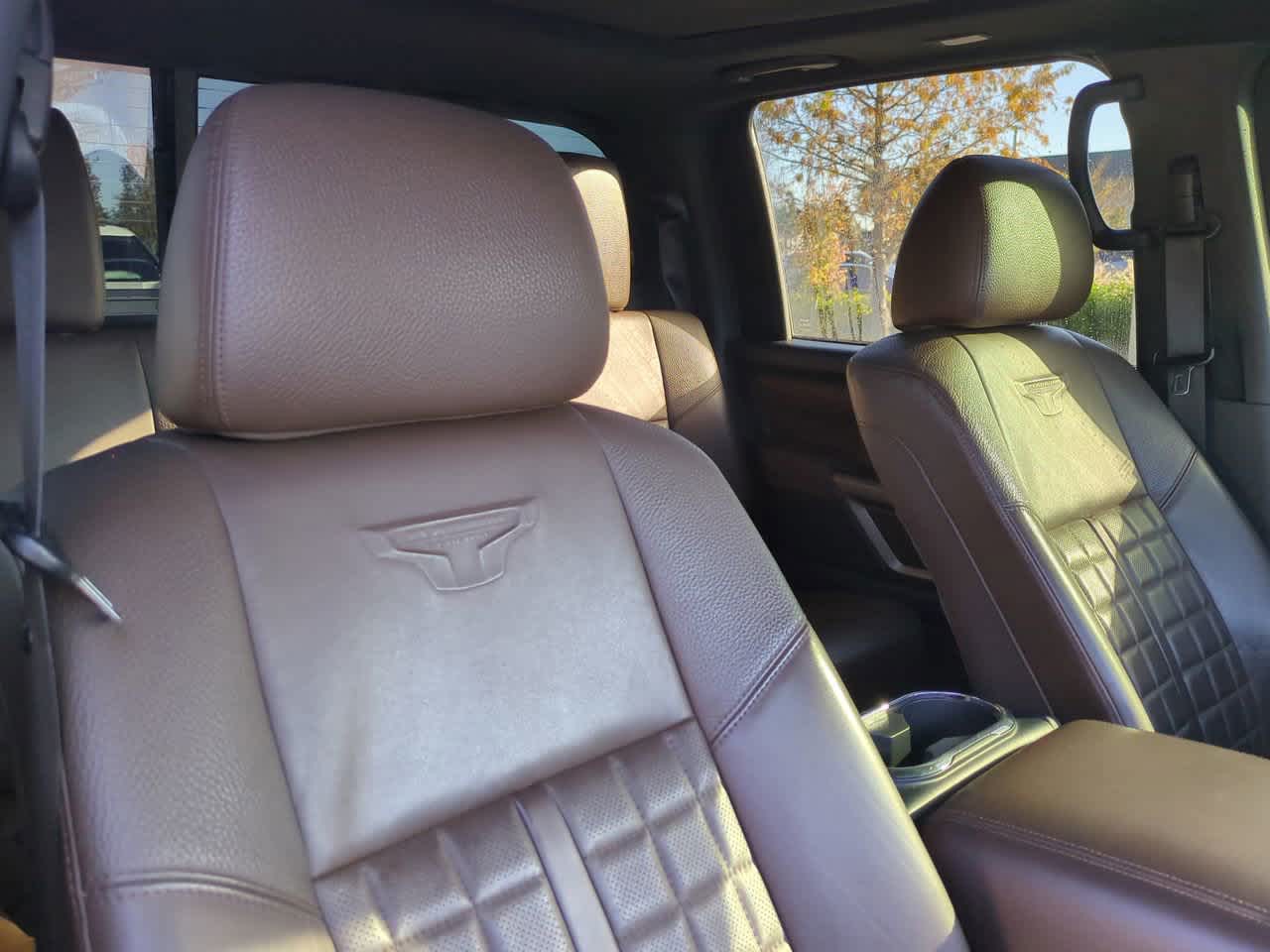 Thumbnail: 2020 Nissan Titan - 7