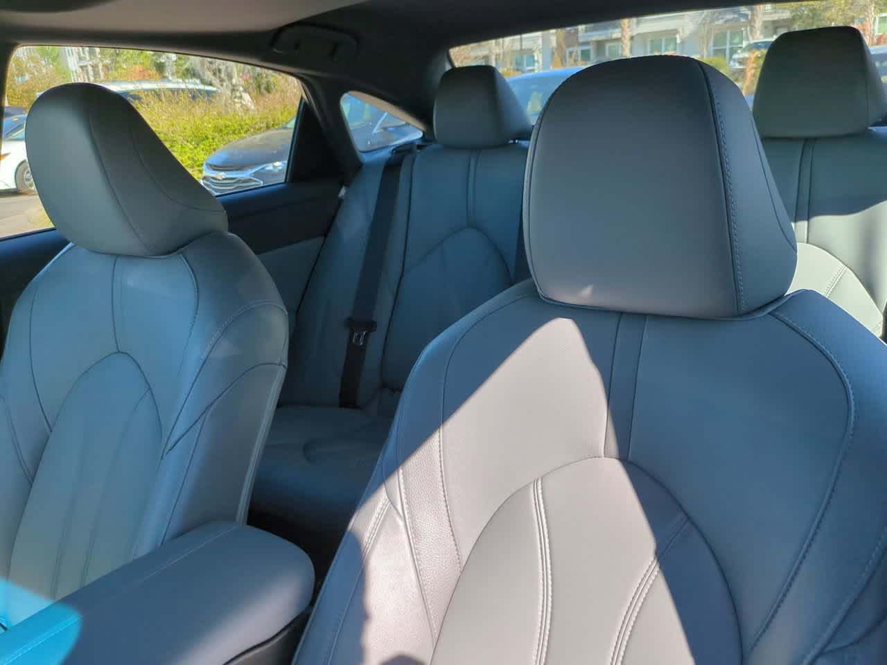 Thumbnail: 2021 Toyota Avalon - 8