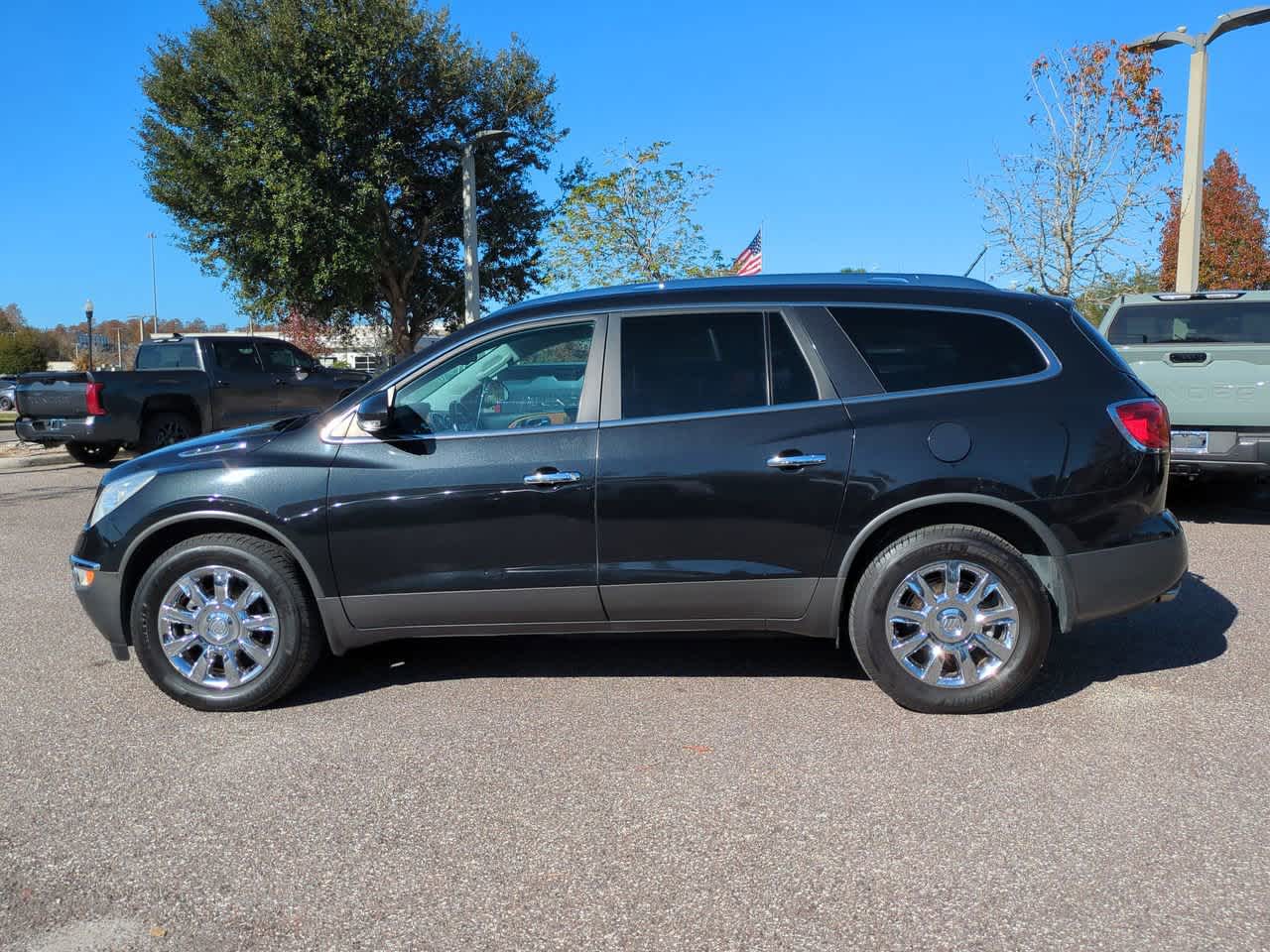 Thumbnail: 2012 Buick Enclave - 3