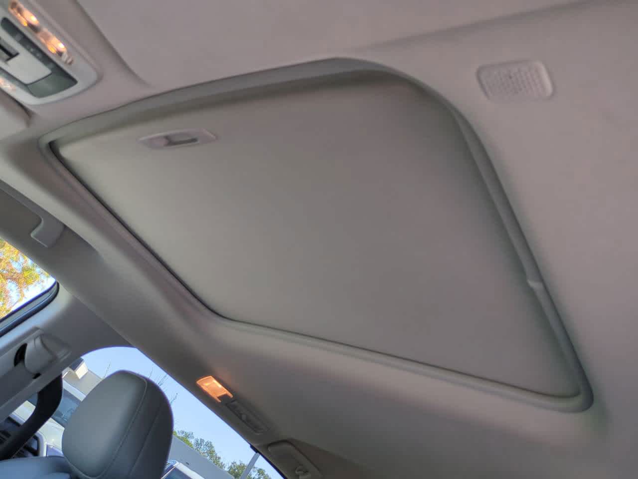 Thumbnail: 2024 Toyota Sienna - 20