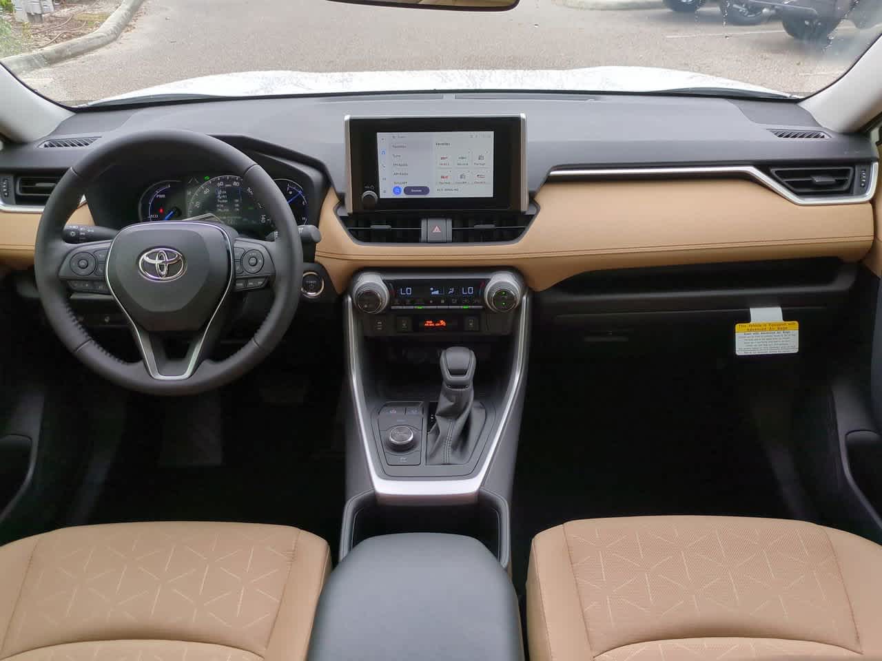 Thumbnail: 2025 Toyota RAV4 - 14