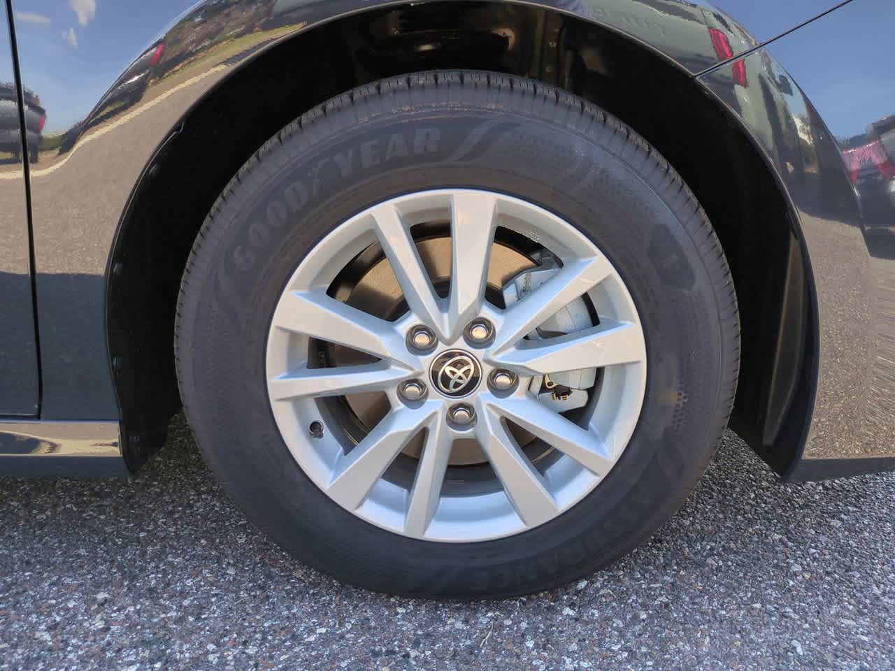 Thumbnail: 2026 Toyota Camry - 11