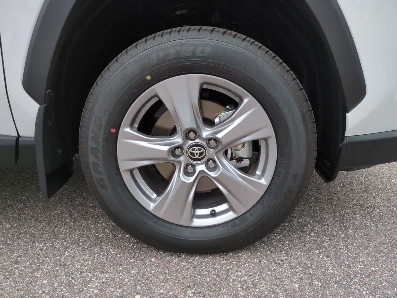 Thumbnail: 2025 Toyota RAV4 - 11