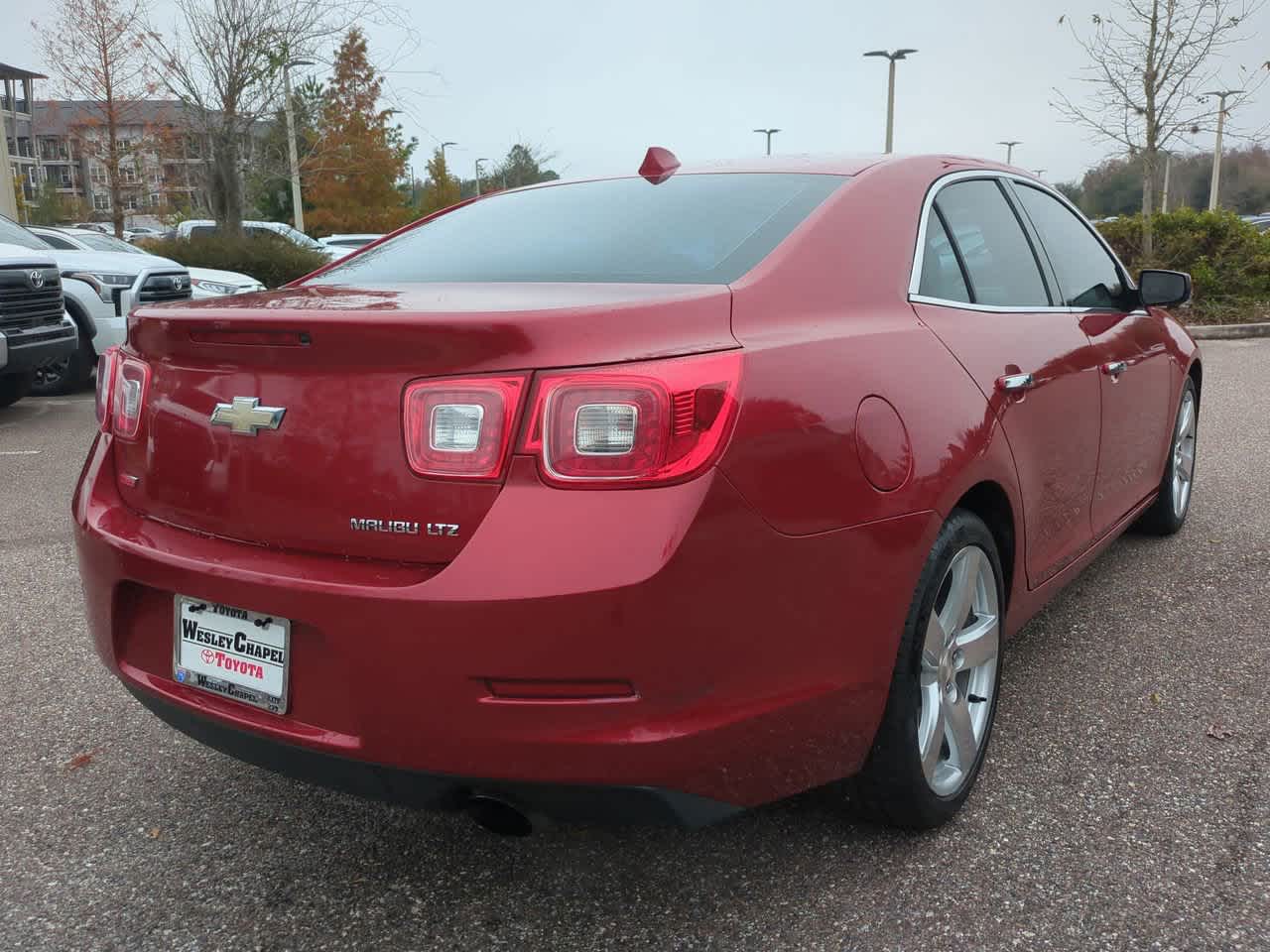 Thumbnail: 2014 Chevrolet Malibu - 6
