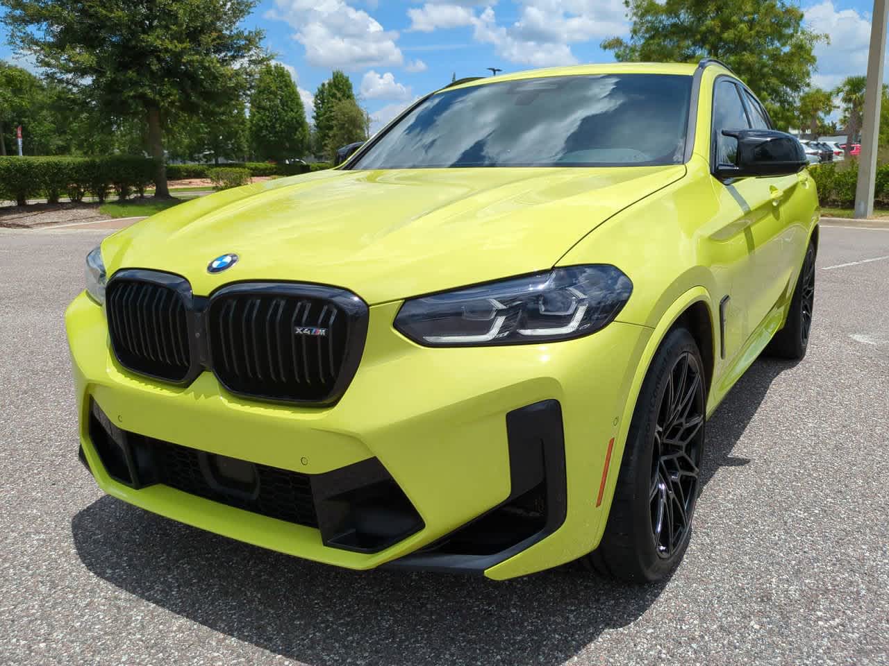 Thumbnail: 2022 BMW X4 - 2