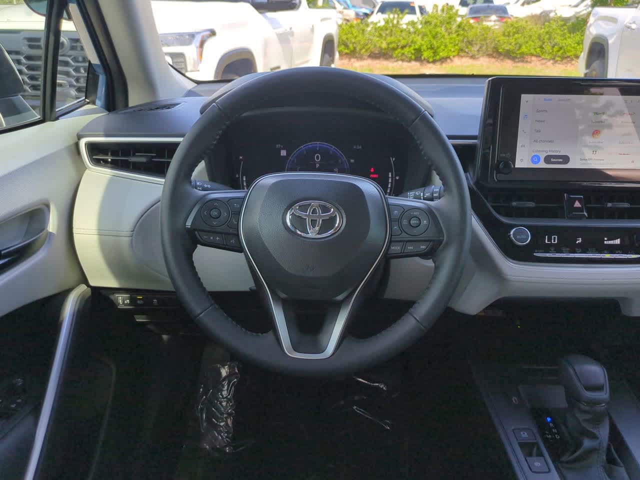 Thumbnail: 2026 Toyota Corolla Cross - 15