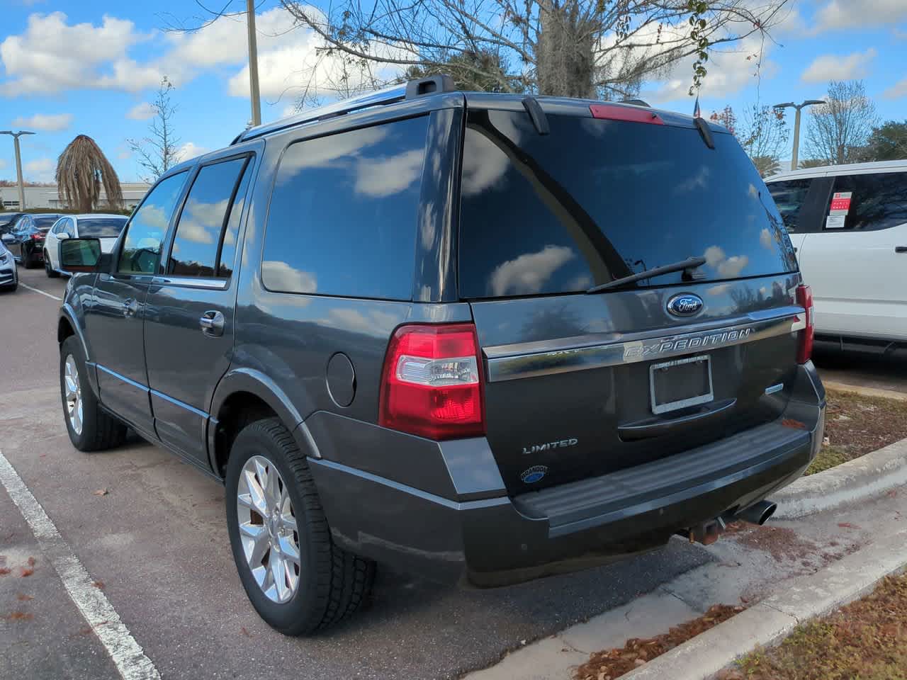 Thumbnail: 2015 Ford Expedition - 4