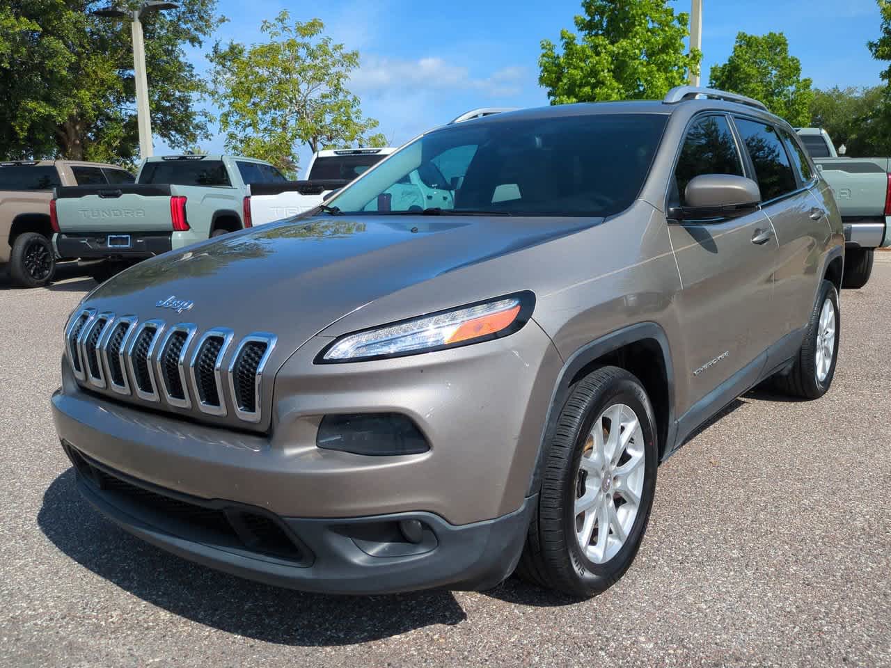 Thumbnail: 2017 Jeep Cherokee - 2
