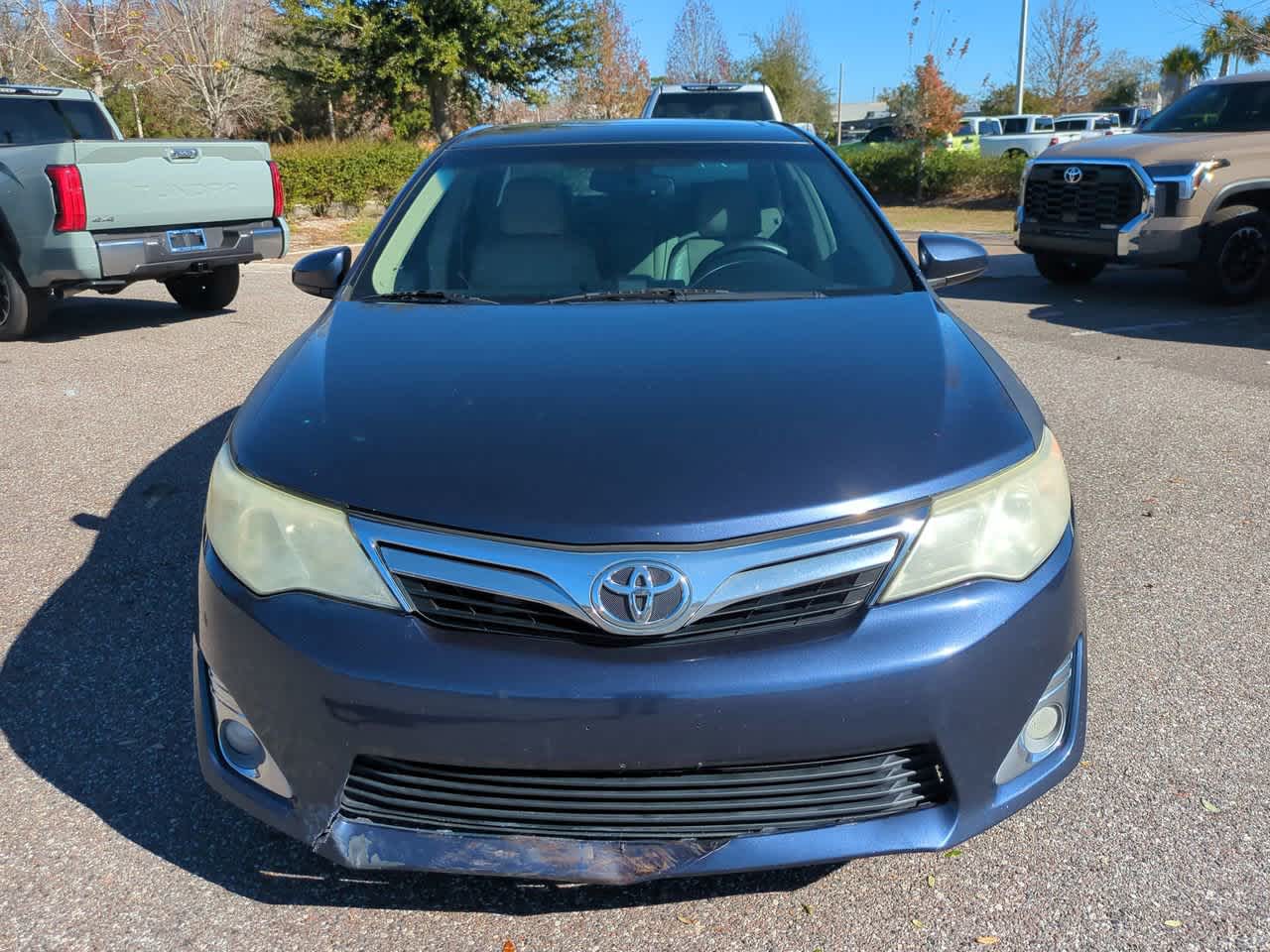 Thumbnail: 2014 Toyota Camry - 8