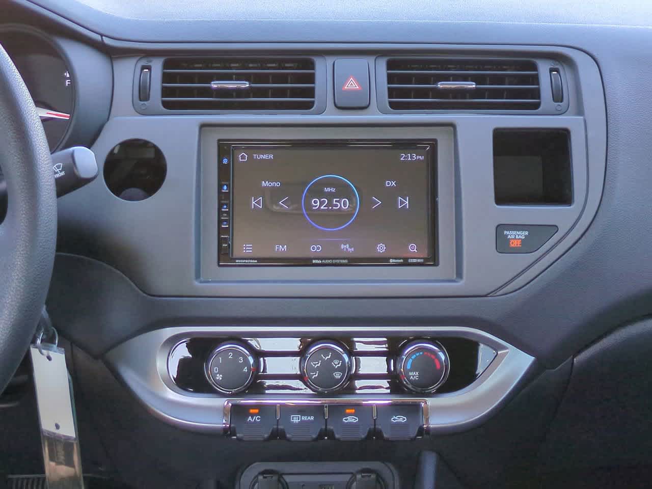 Thumbnail: 2013 Kia Rio - 16