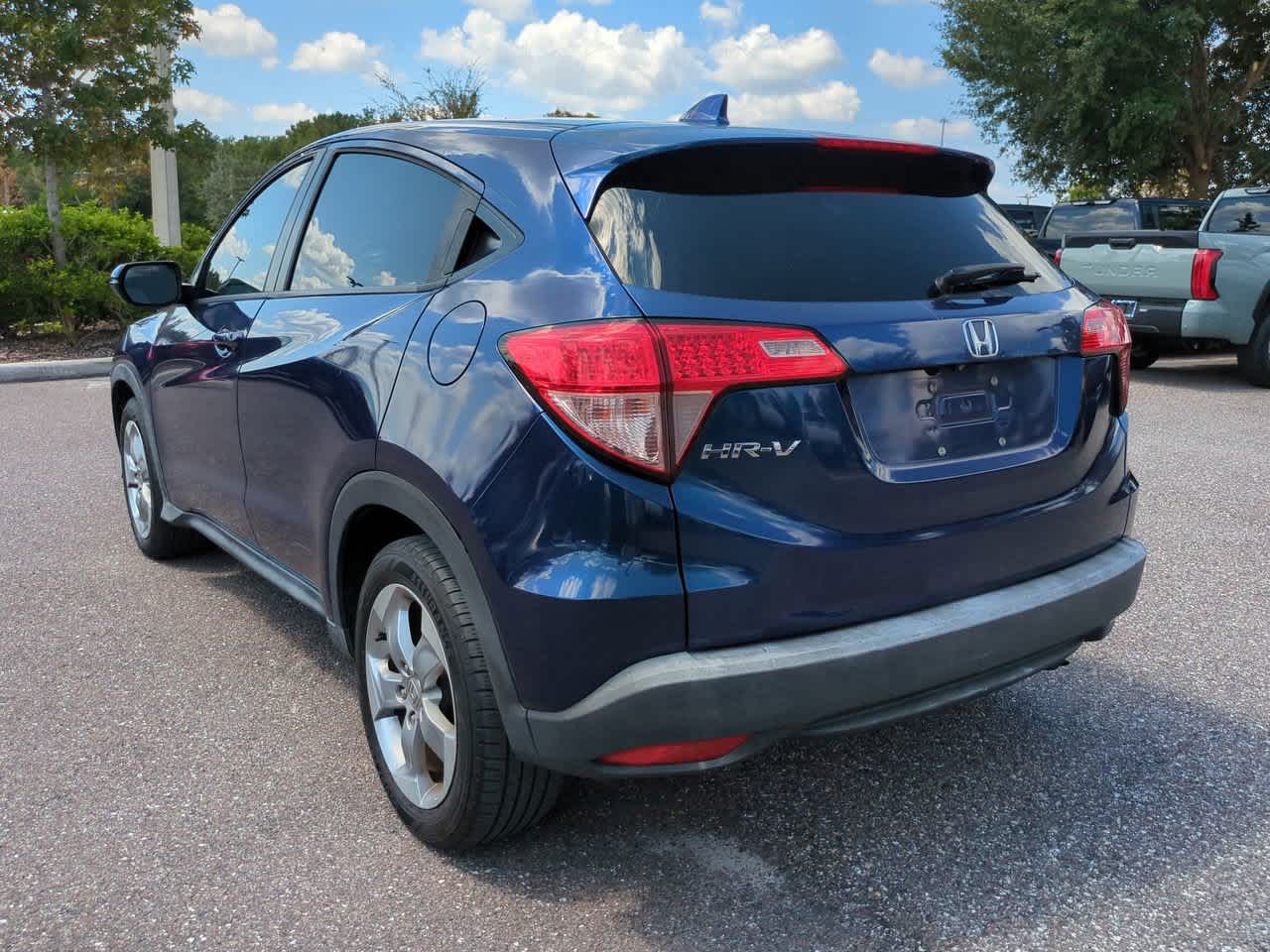 Thumbnail: 2017 Honda HR-V - 4