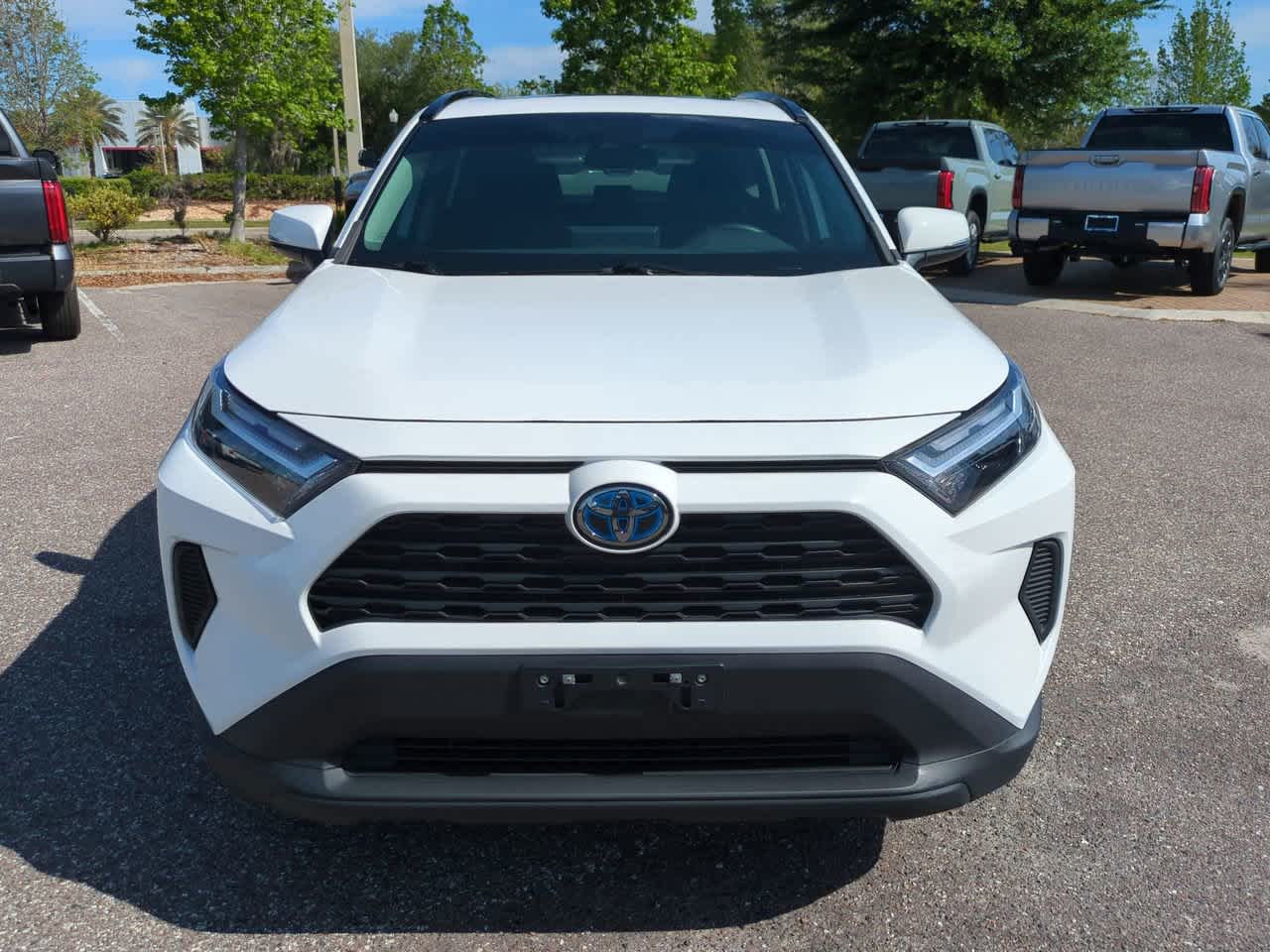 Thumbnail: 2023 Toyota RAV4 - 9