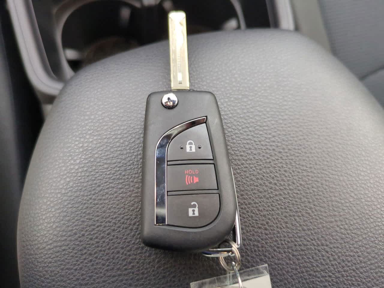 Thumbnail: 2025 Toyota RAV4 - 25