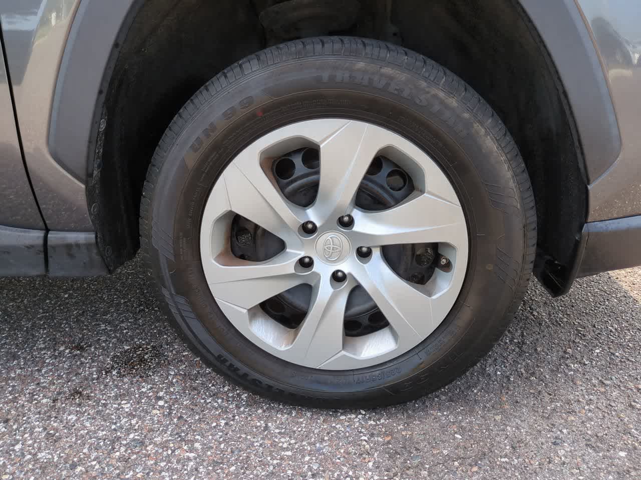 Thumbnail: 2021 Toyota RAV4 - 11