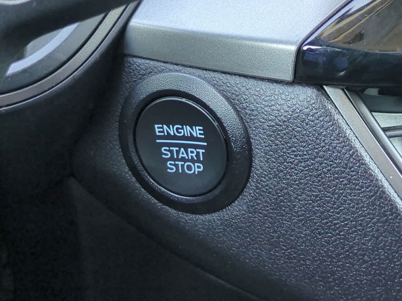 Thumbnail: 2025 Ford Escape - 25