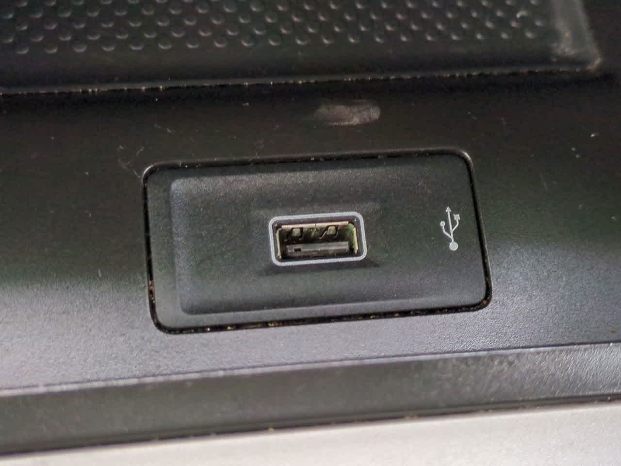 Thumbnail: 2022 Volkswagen Passat - 21