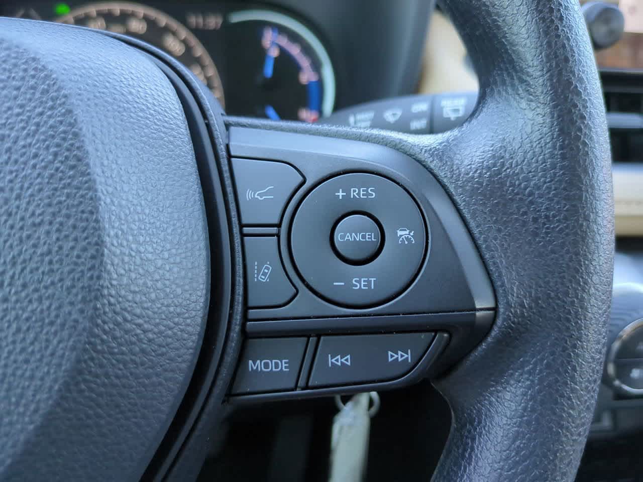 Thumbnail: 2024 Toyota RAV4 - 23