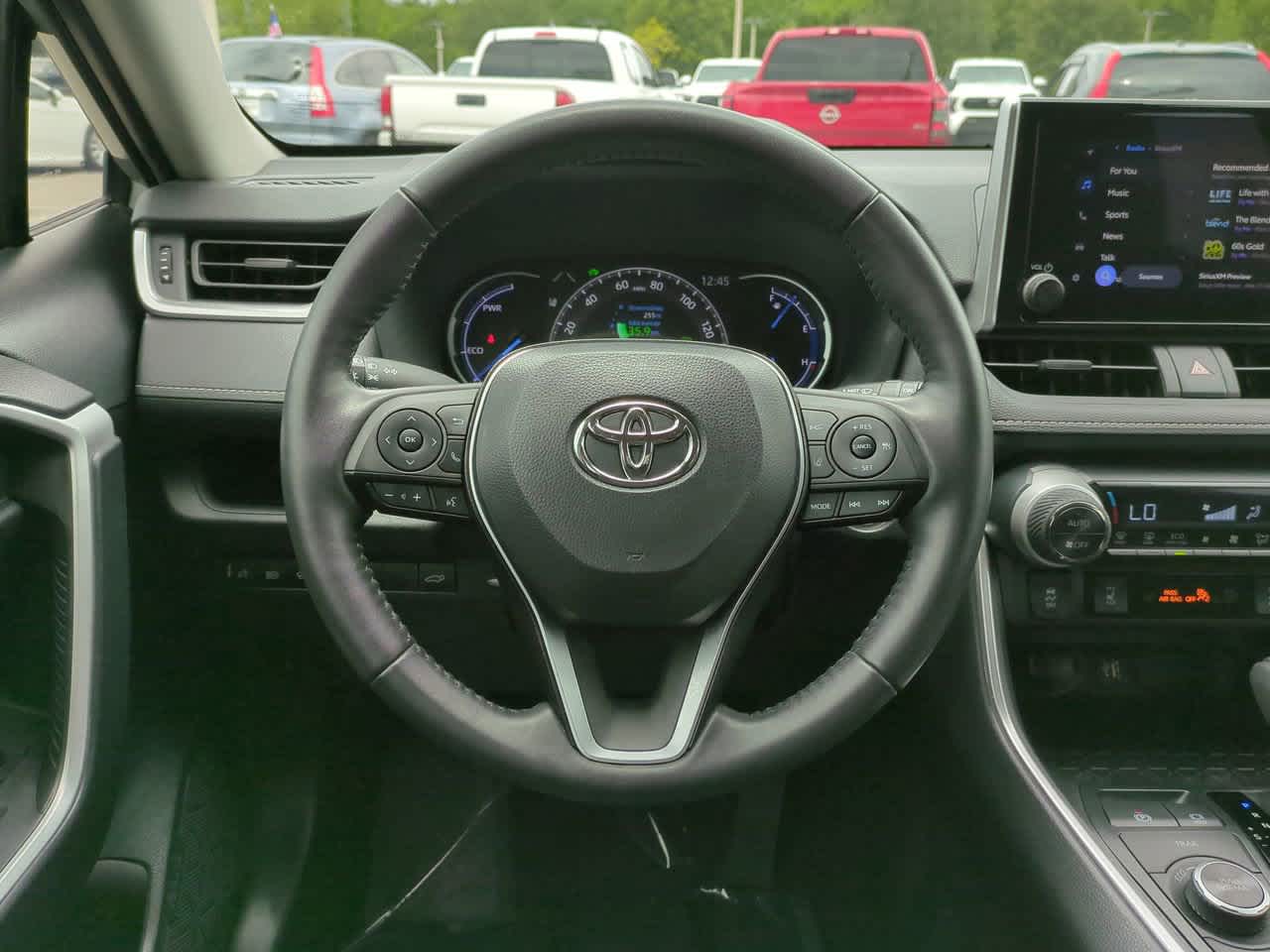 2023 Toyota RAV4 XLE 15