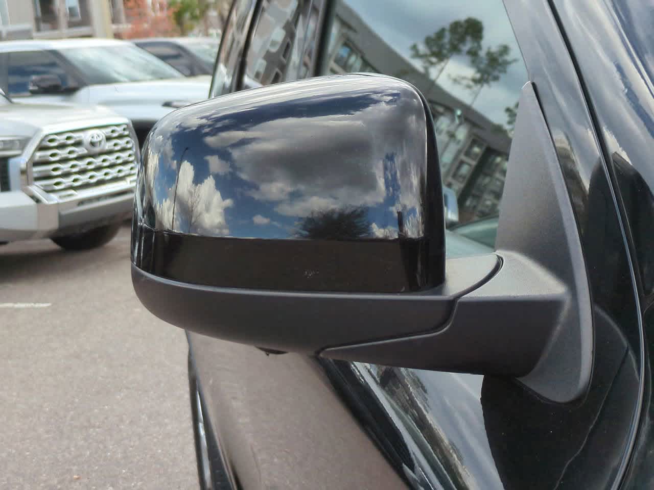 Thumbnail: 2017 Dodge Durango - 12