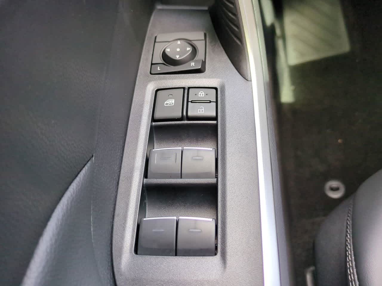 Thumbnail: 2025 Toyota RAV4 - 23