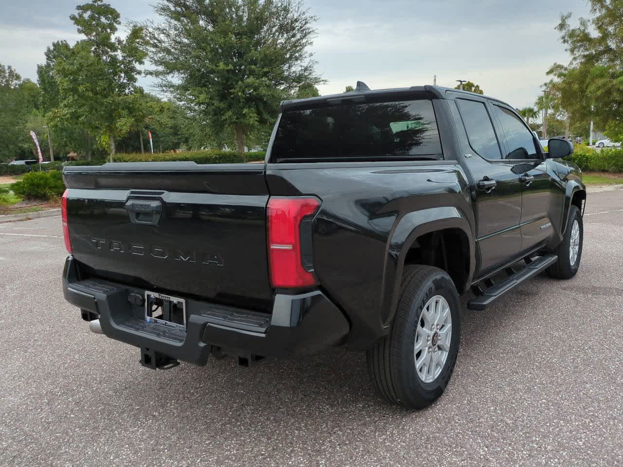 Thumbnail: 2025 Toyota Tacoma - 6