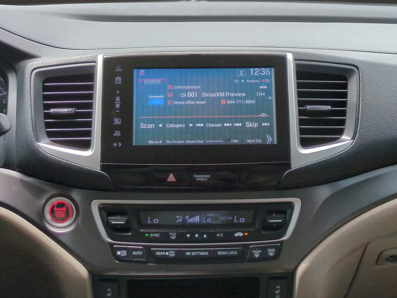 Thumbnail: 2017 Honda Pilot - 18