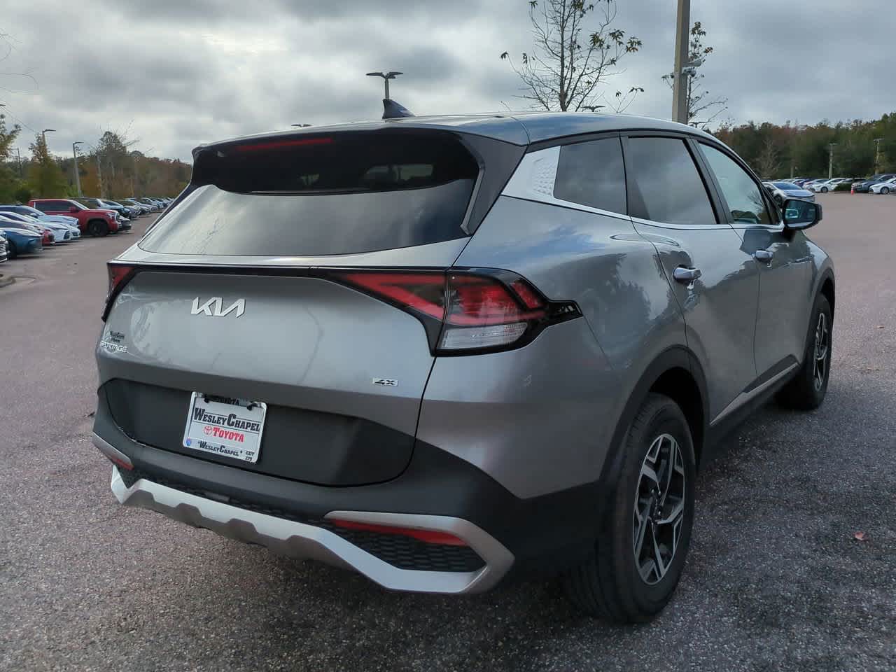 Thumbnail: 2023 Kia Sportage - 6