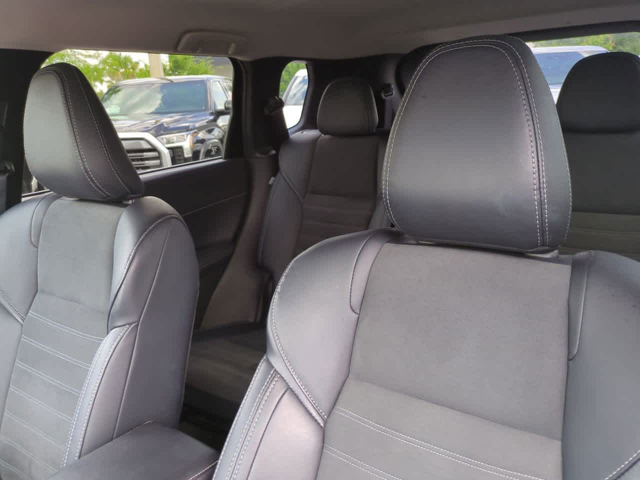 Thumbnail: 2025 Mitsubishi Outlander - 8