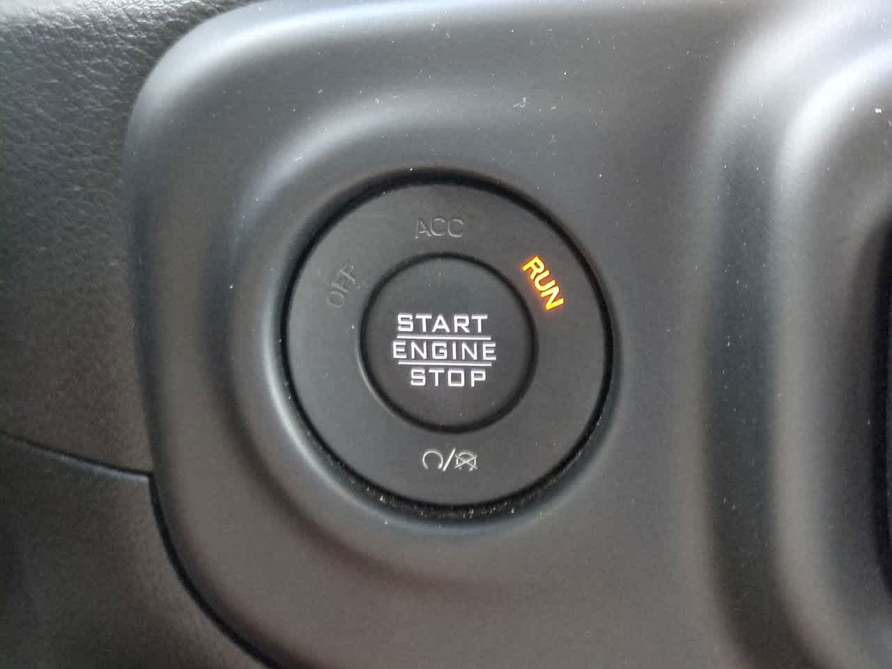 Thumbnail: 2020 Jeep Gladiator - 26