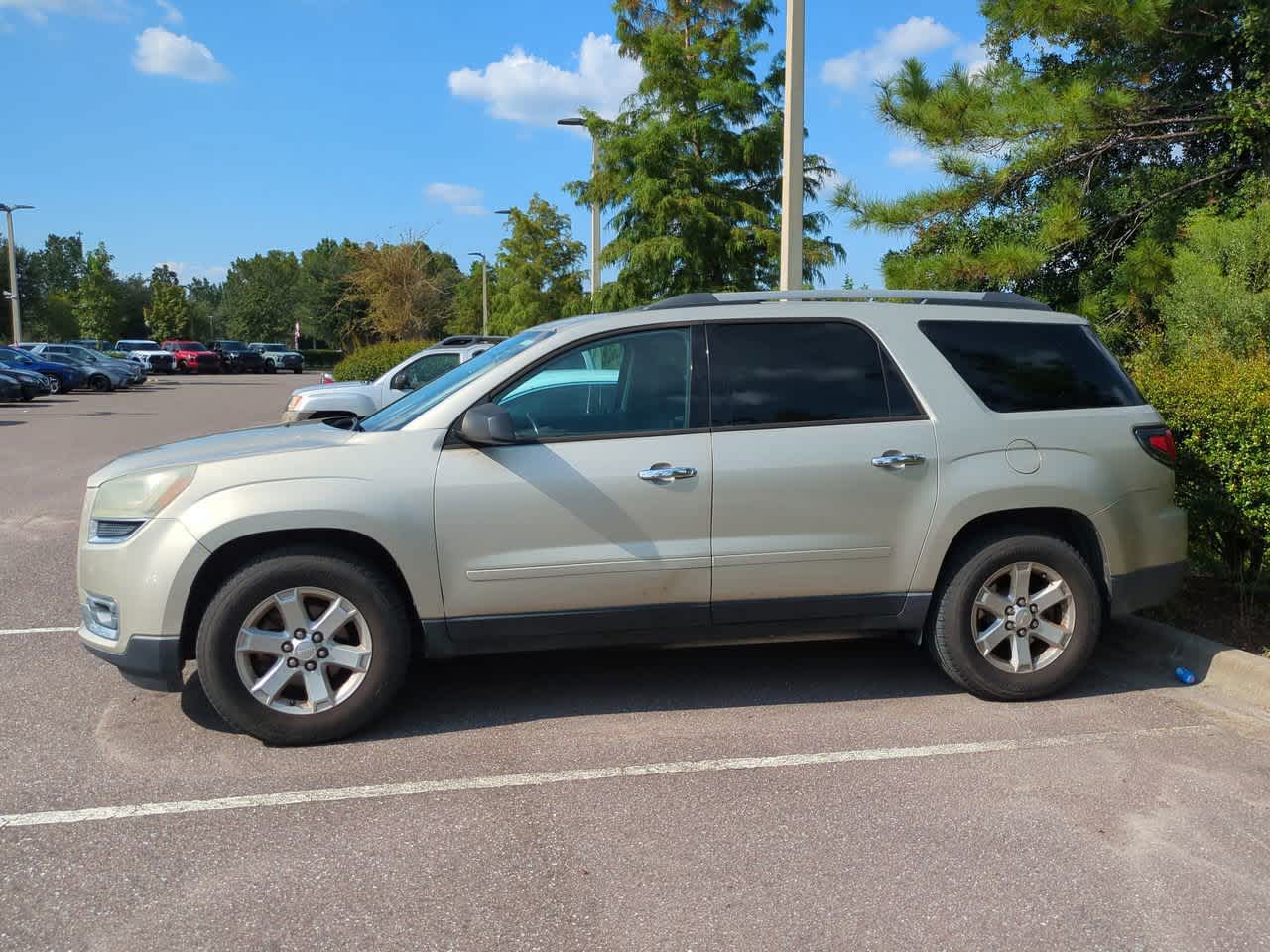 Thumbnail: 2013 GMC Acadia - 3