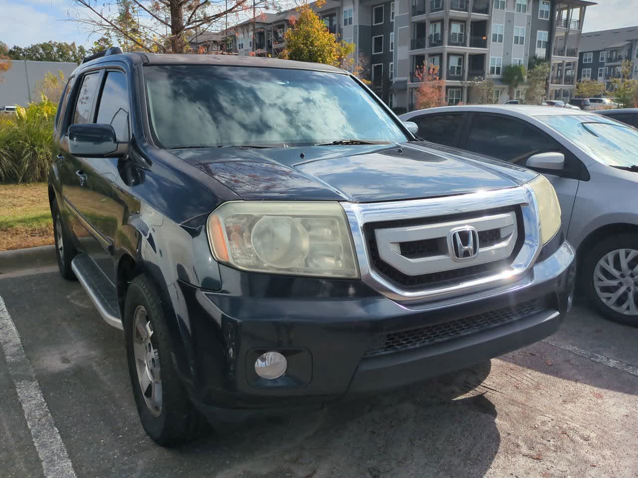 Thumbnail: 2011 Honda Pilot - 6