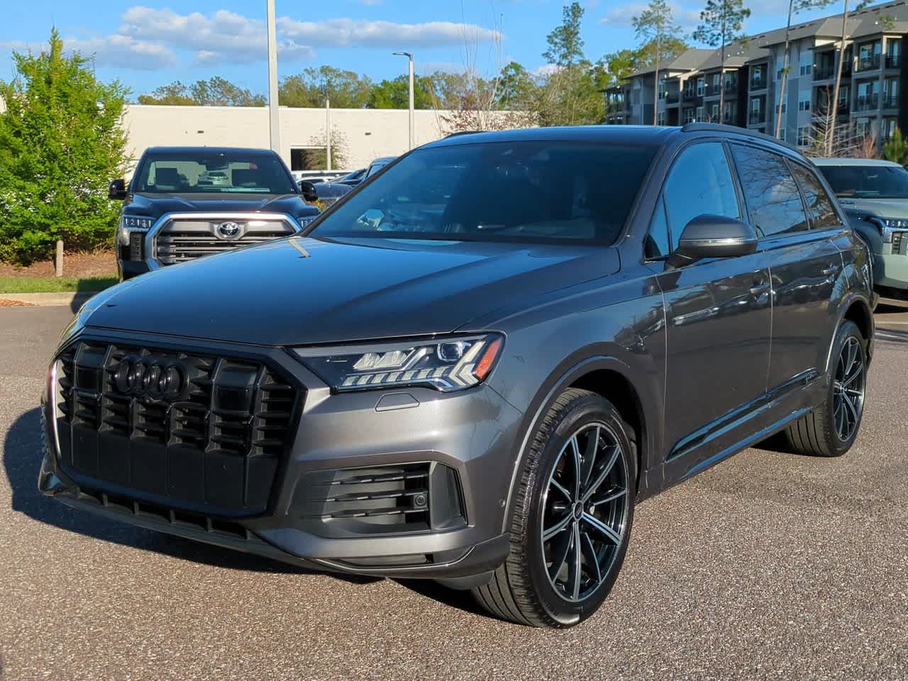 Thumbnail: 2021 Audi Q7 - 2