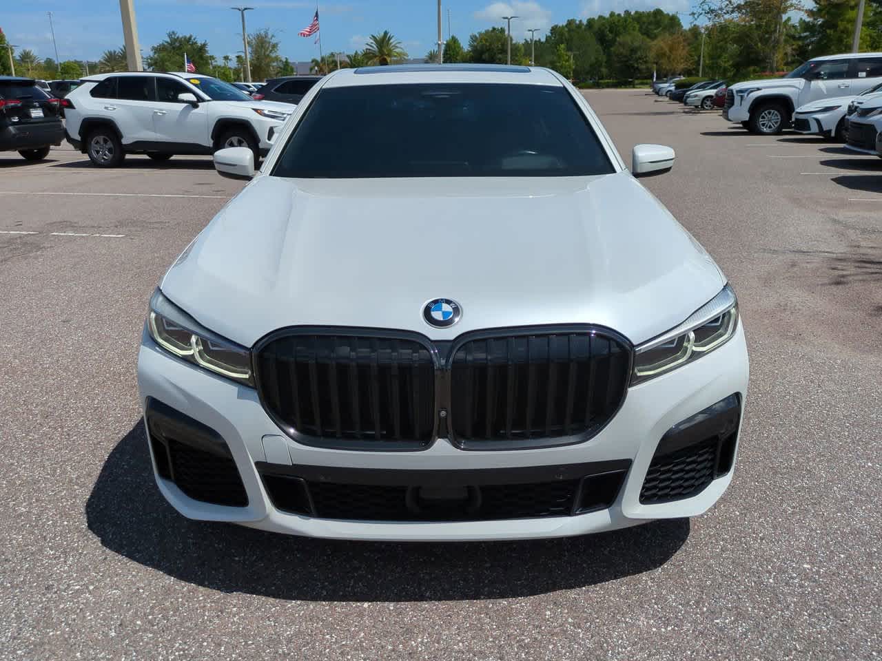 Thumbnail: 2020 BMW 7 Series - 9