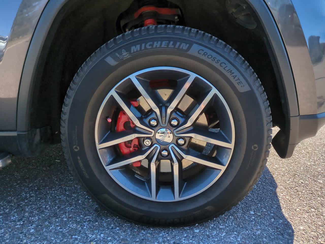 Thumbnail: 2018 Jeep Grand Cherokee - 11